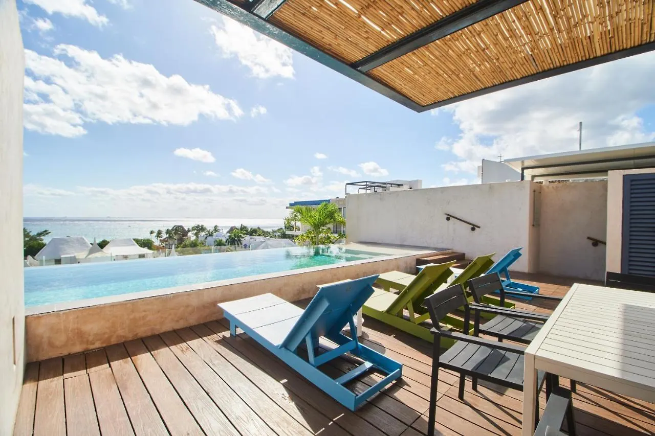Stunning Two-Level Apartment Playa Del Carmen Infinity Swimming Pool & Rooftop Great Amenities 0*,